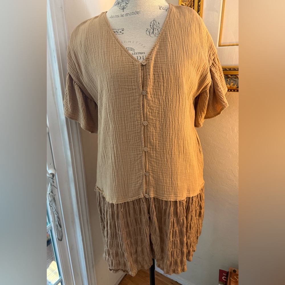 le clair de lune Paris Tan Button-Up Dress